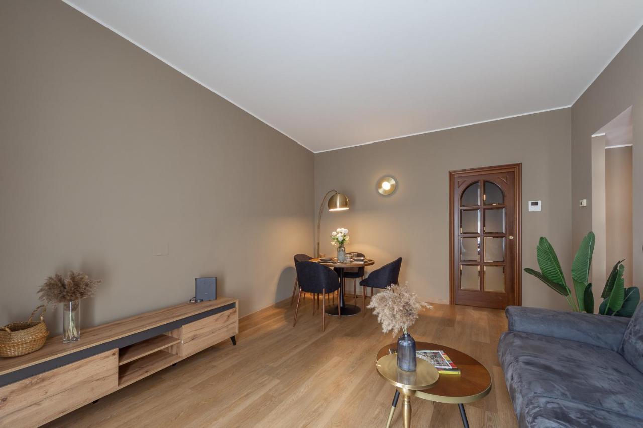 Moscova 50 Apartment Милано Екстериор снимка