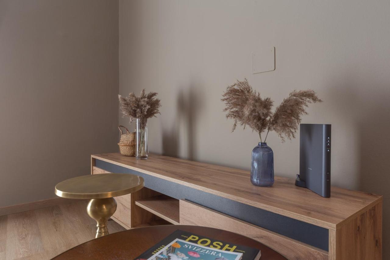 Moscova 50 Apartment Милано Екстериор снимка